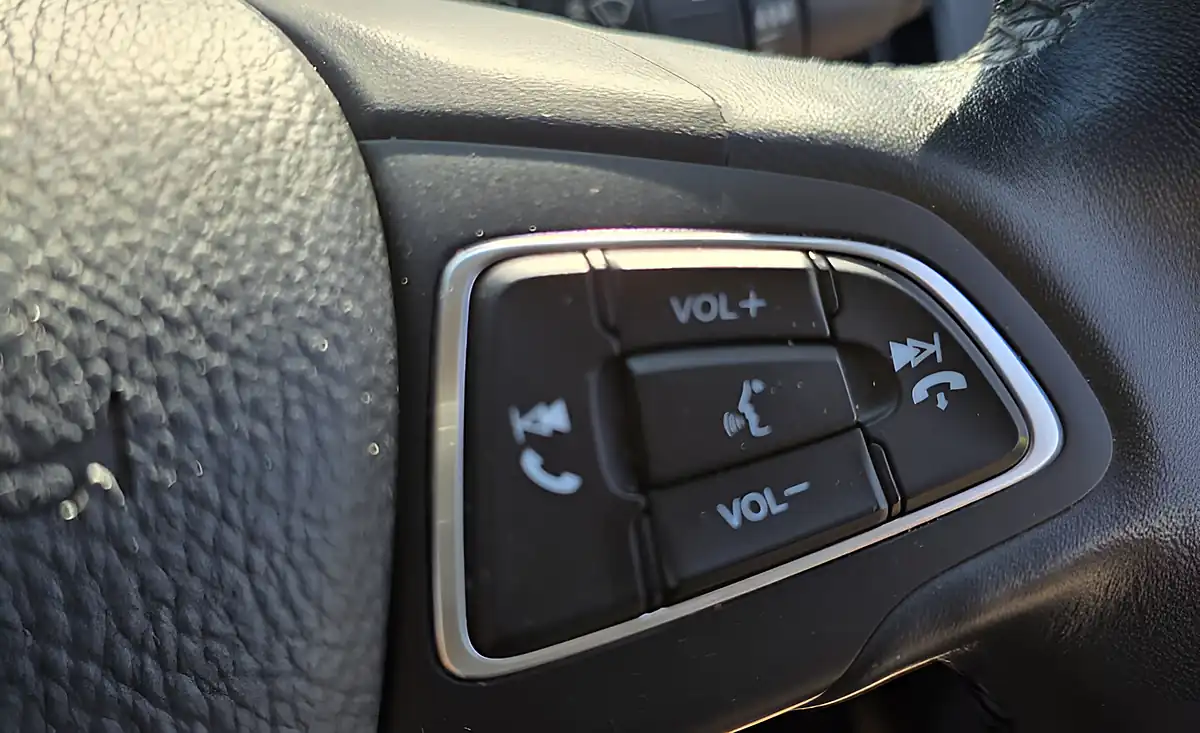 Used 2019 Ford Kuga Zetec Panther Black - Interior and Exterior details 15