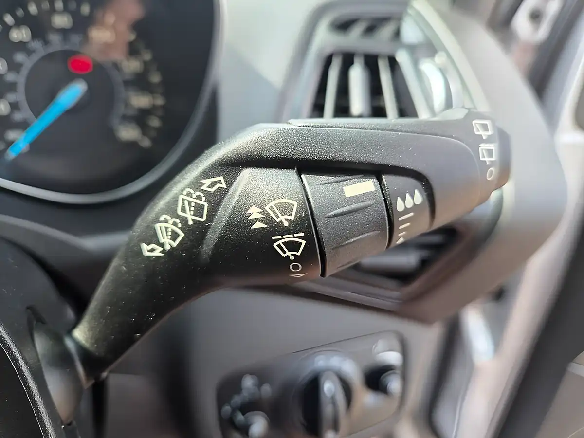 Used 2019 Ford Kuga Zetec Silver - Interior and Exterior details 18