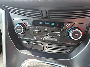 Used 2019 Ford Kuga Zetec Silver - Interior and Exterior details 19