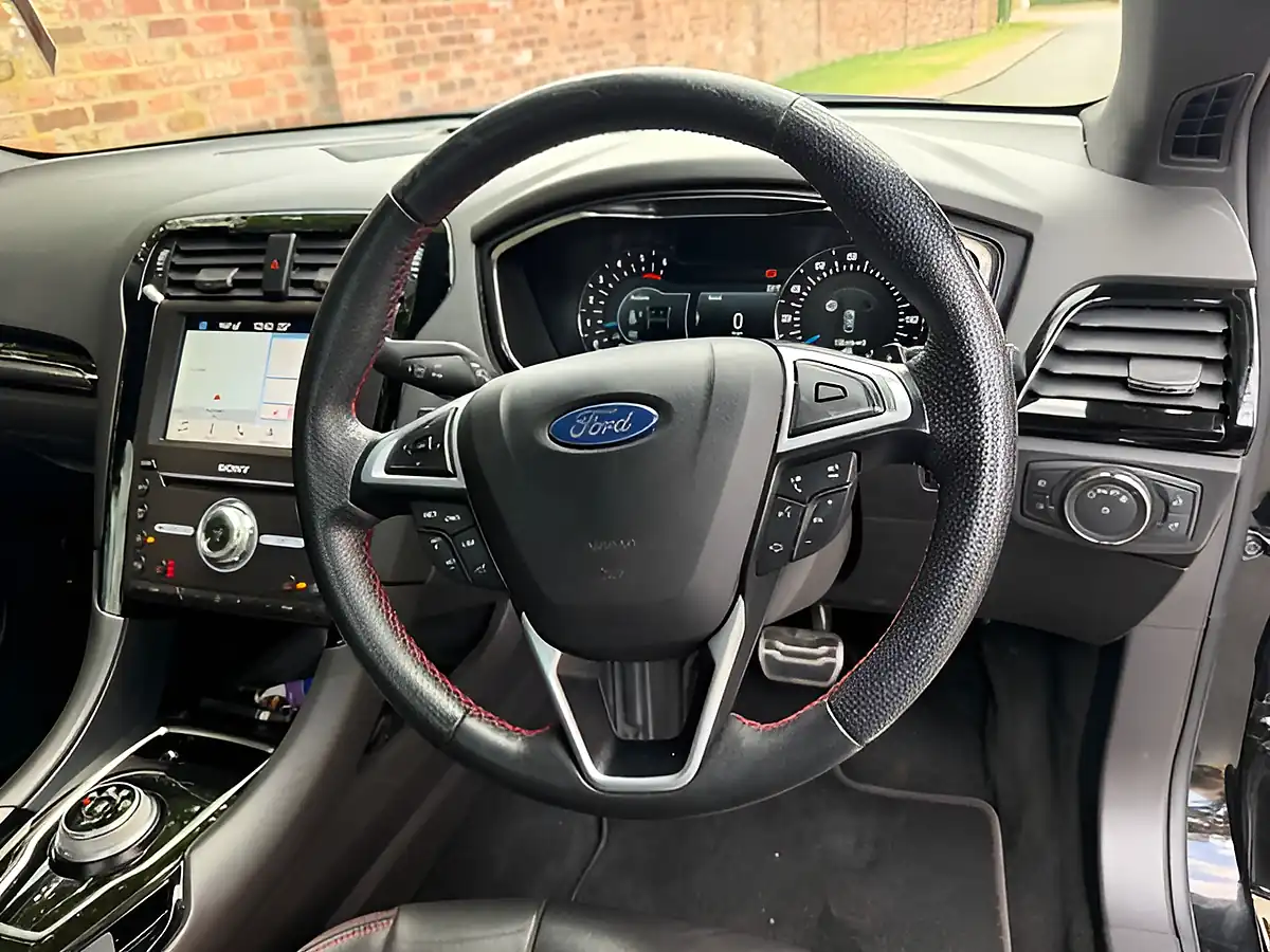 Used 2019 Ford Mondeo ST-Line Edition Black - Interior and Exterior details 4