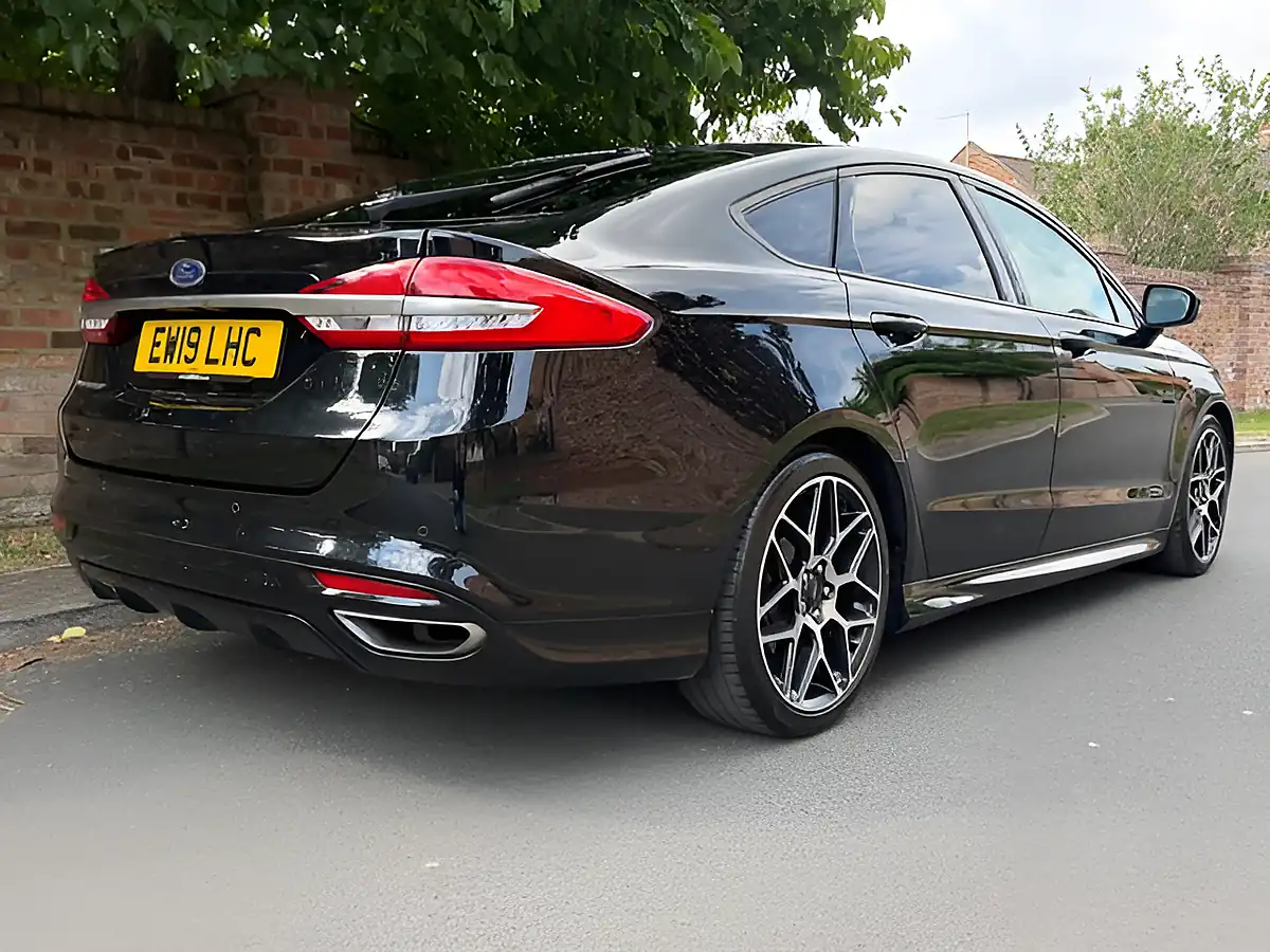 Used 2019 Ford Mondeo ST-Line Edition Black - Interior and Exterior details 5