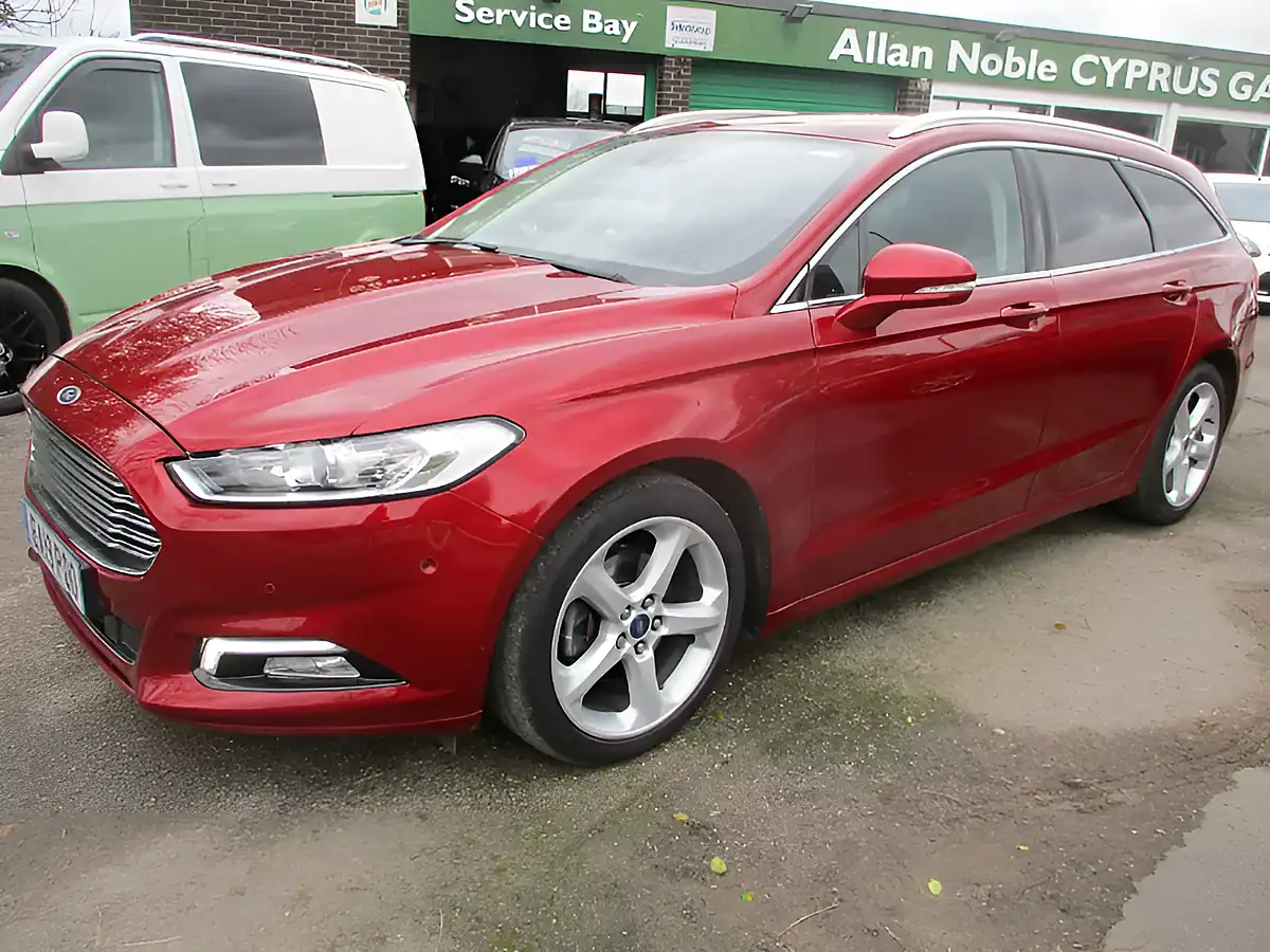 Used 2019 Ford Mondeo Titanium Edition Red - Interior and Exterior details 10