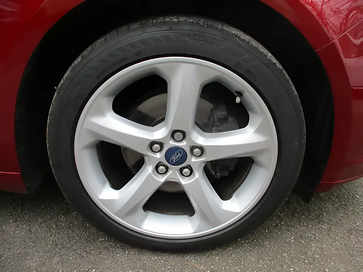Used 2019 Ford Mondeo Titanium Edition Red - Interior and Exterior details 14