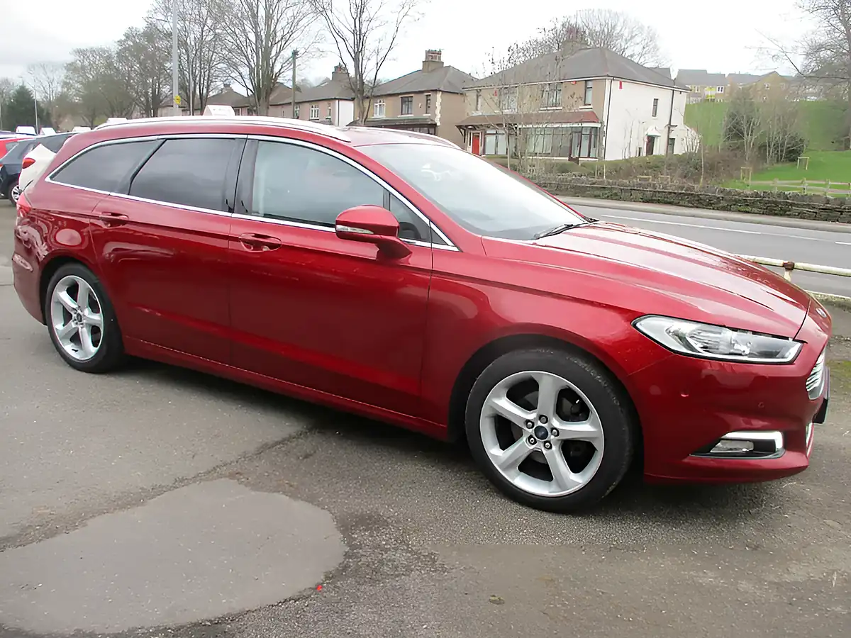 Used 2019 Ford Mondeo Titanium Edition Red - Interior and Exterior details 15