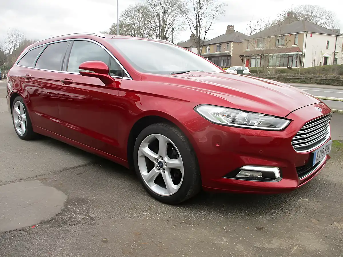 Used 2019 Ford Mondeo Titanium Edition Red - Interior and Exterior details 3
