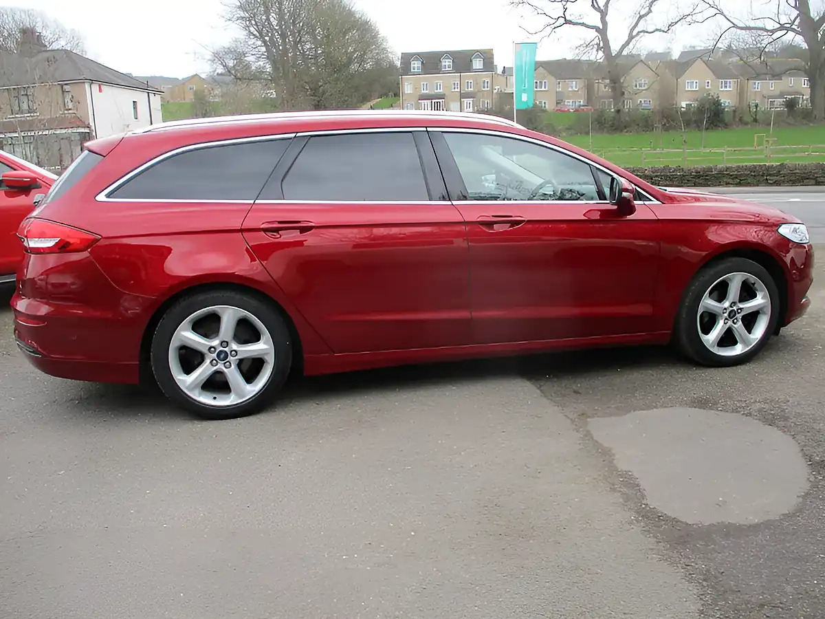 Used 2019 Ford Mondeo Titanium Edition Red - Interior and Exterior details 5