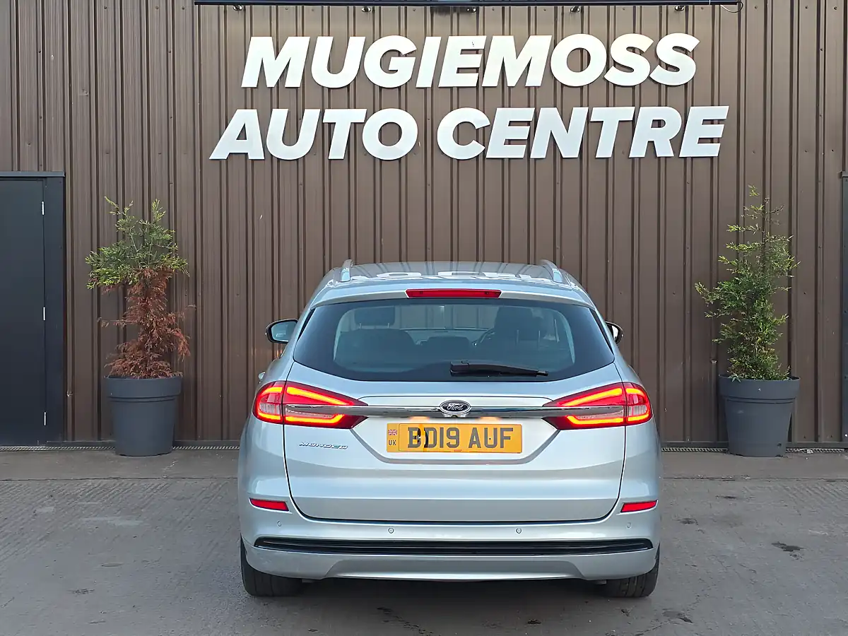Used 2019 Ford Mondeo Titanium Edition Silver - Interior and Exterior details 5