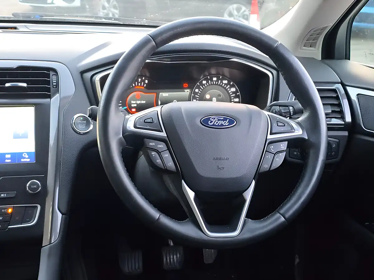 Used 2019 Ford Mondeo Titanium Edition Silver - Interior and Exterior details 8