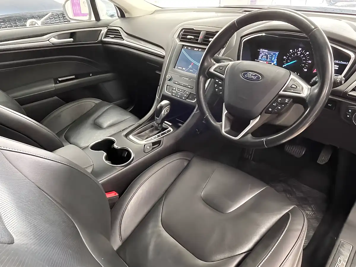 Used 2019 Ford Mondeo Titanium Edition White Platinum - Interior and Exterior details 13