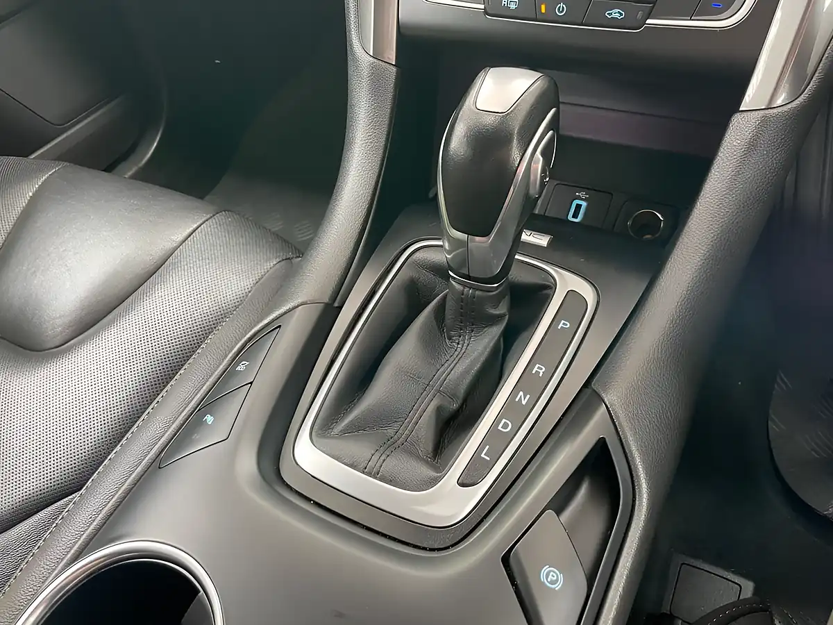 Used 2019 Ford Mondeo Titanium Edition White Platinum - Interior and Exterior details 20