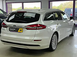 Used 2019 Ford Mondeo Titanium Edition White Platinum - Interior and Exterior details 9