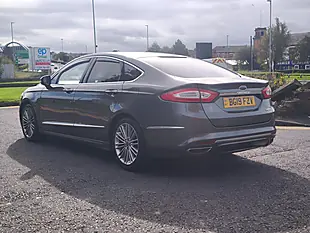 Used 2019 Ford Mondeo Vignale Grey - Interior and Exterior details 15