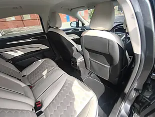 Used 2019 Ford Mondeo Vignale Grey - Interior and Exterior details 19