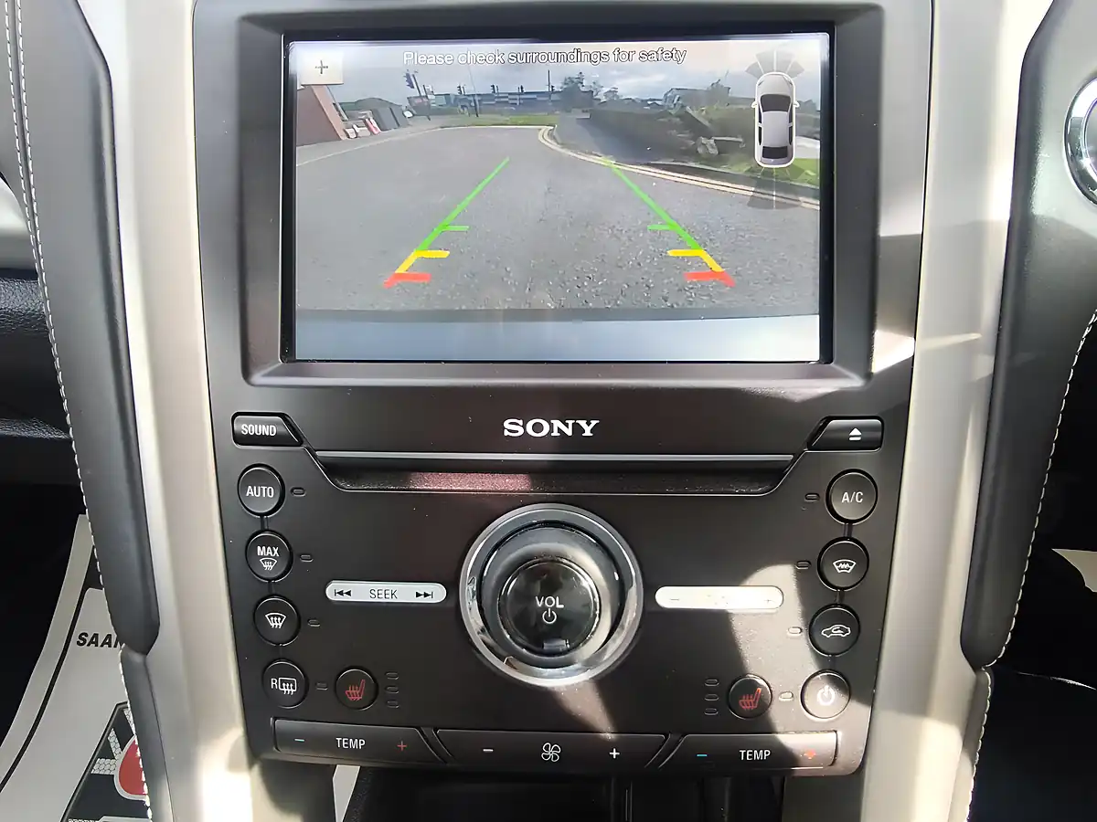 Used 2019 Ford Mondeo Vignale Grey - Interior and Exterior details 20