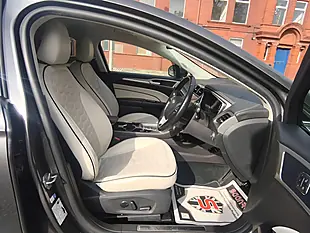 Used 2019 Ford Mondeo Vignale Grey - Interior and Exterior details 8