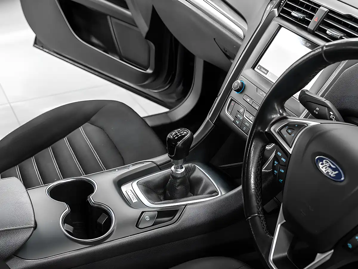 Used 2019 Ford Mondeo Zetec Edition Black - Interior and Exterior details 16