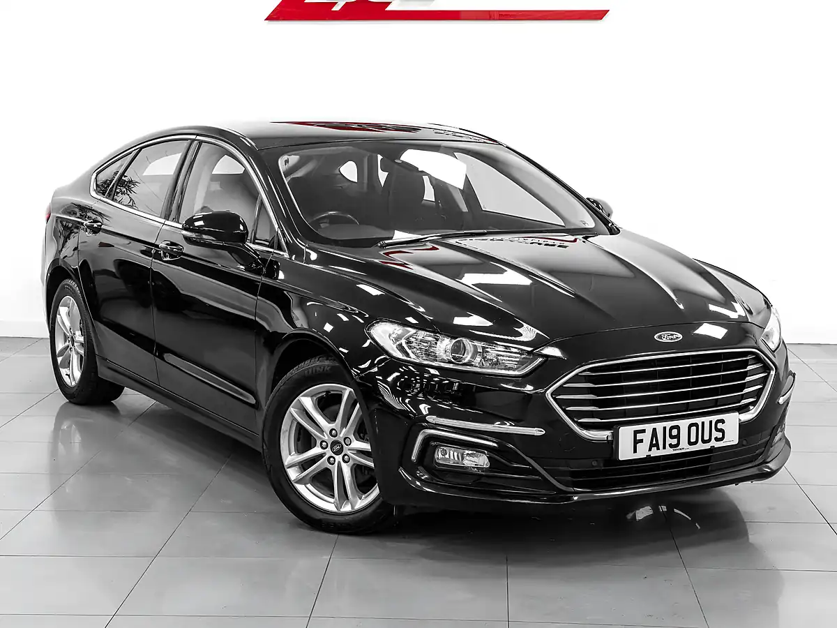 Used 2019 Ford Mondeo Zetec Edition Black - Interior and Exterior details 6