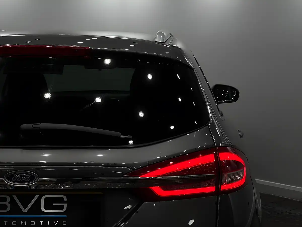 Used 2019 Ford Mondeo Zetec Edition Grey - Interior and Exterior details 10