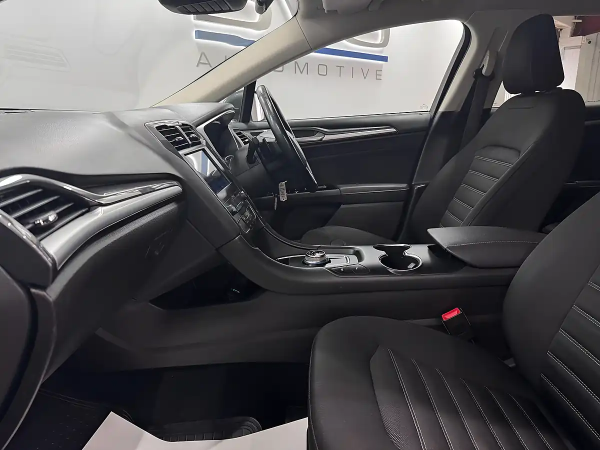 Used 2019 Ford Mondeo Zetec Edition Grey - Interior and Exterior details 16