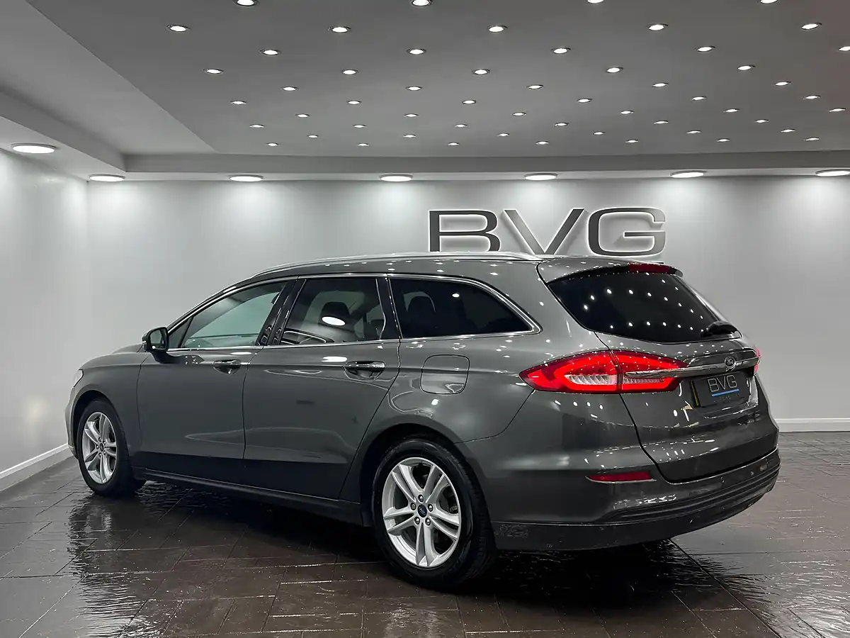Used 2019 Ford Mondeo Zetec Edition Grey - Interior and Exterior details 7
