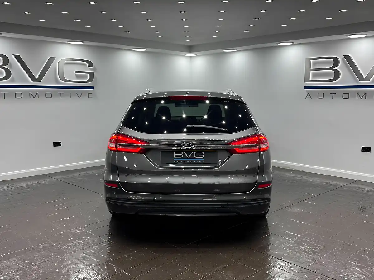 Used 2019 Ford Mondeo Zetec Edition Grey - Interior and Exterior details 8