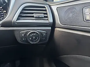 Used 2019 Ford Mondeo Zetec Edition White - Interior and Exterior details 13