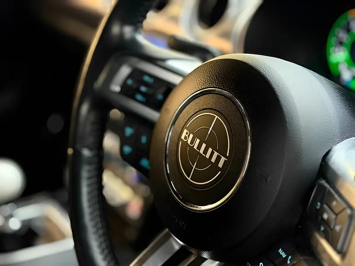 Used 2019 Ford Mustang Bullitt Green - Interior and Exterior details 17