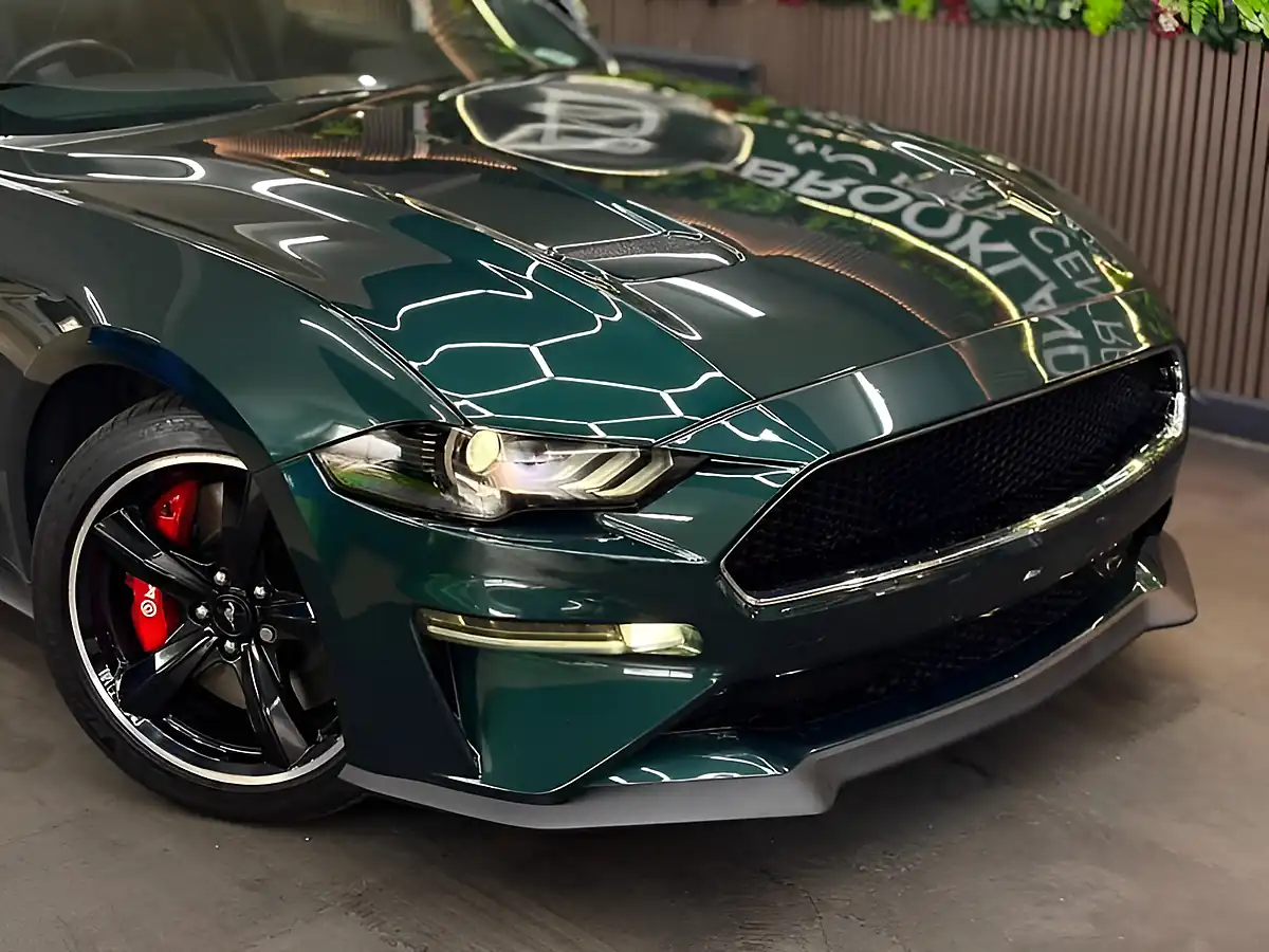 Used 2019 Ford Mustang Bullitt Green - Interior and Exterior details 6