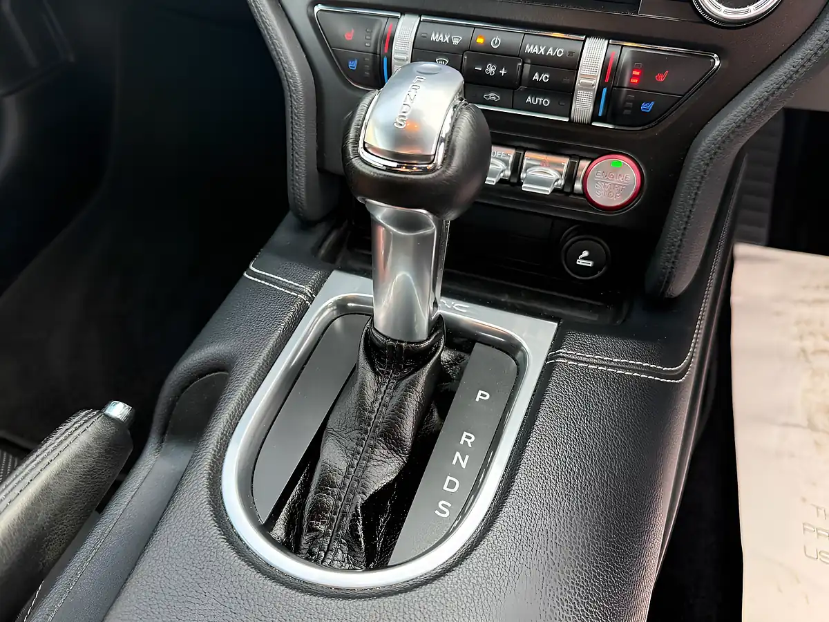 Used 2019 Ford Mustang Fastback Green - Interior and Exterior details 20