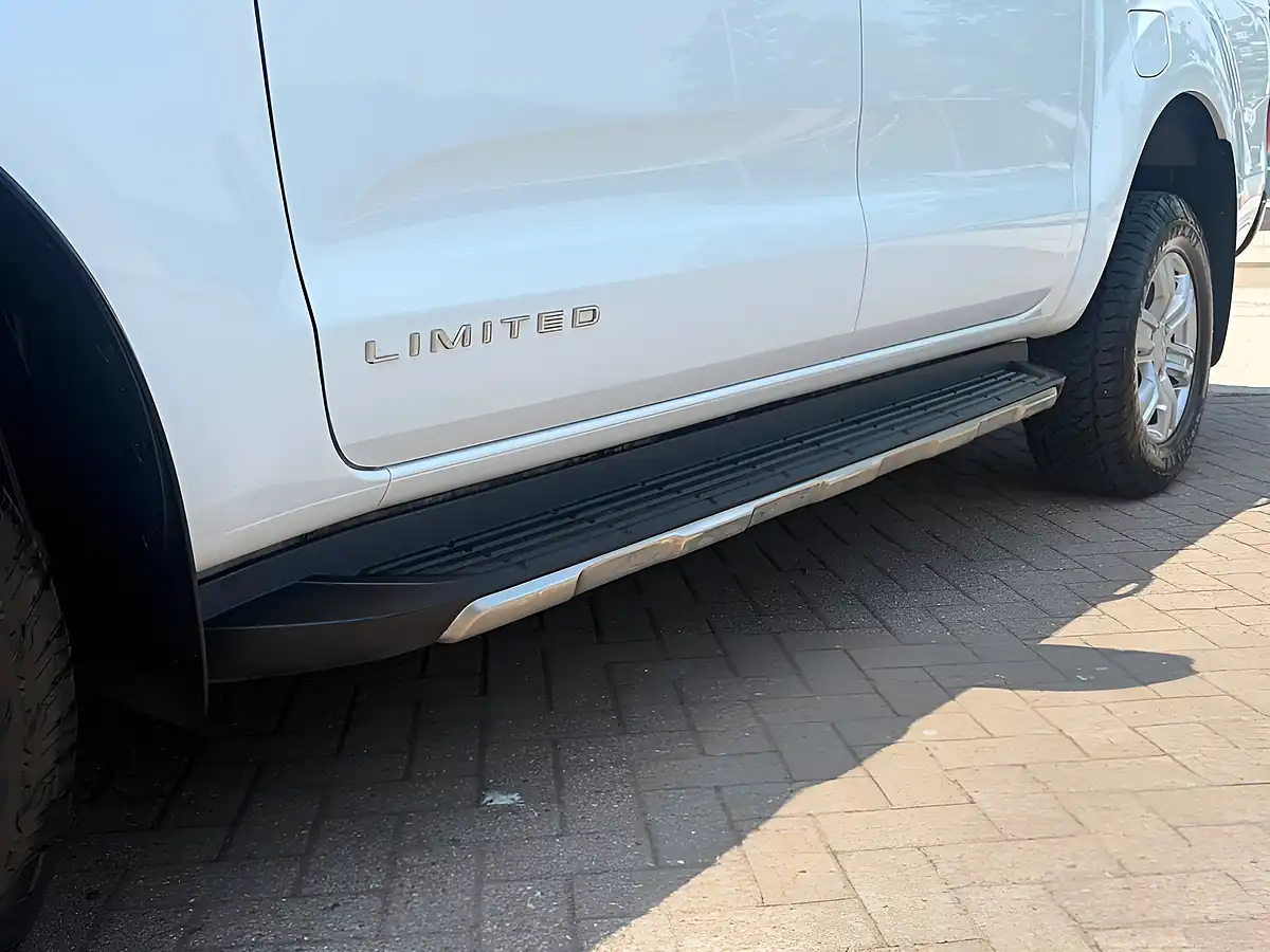 Used 2019 Ford Ranger Limited White - Interior and Exterior details 11