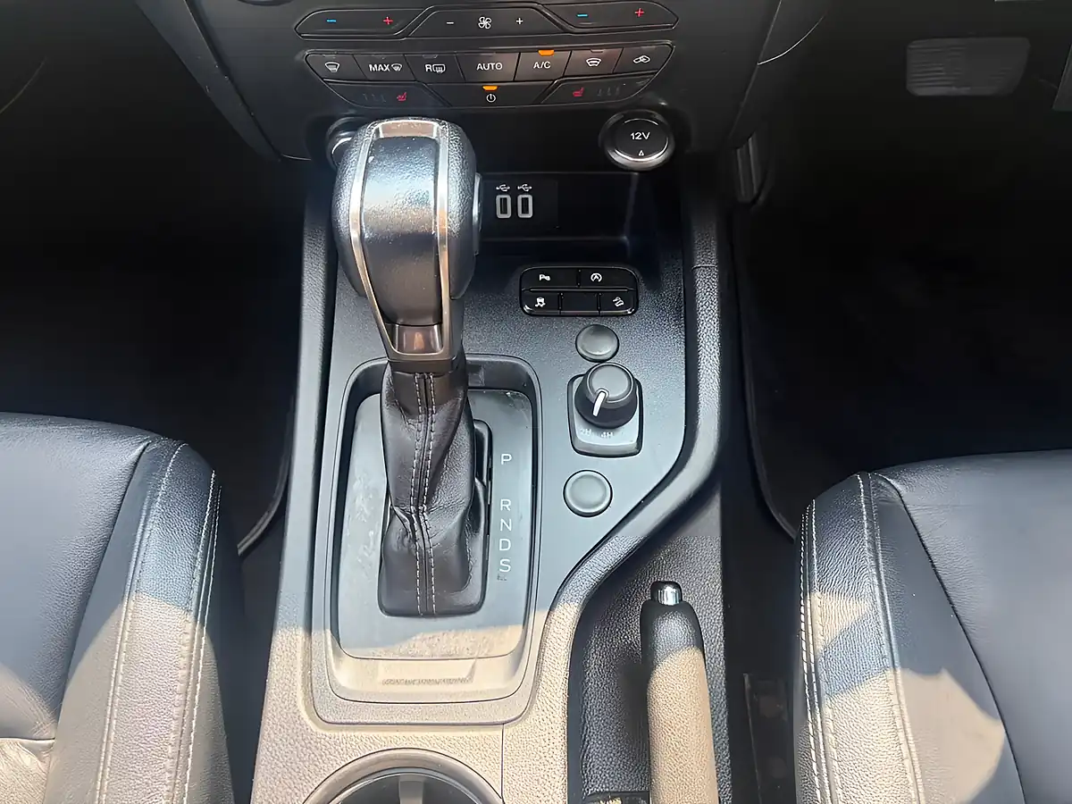 Used 2019 Ford Ranger Limited White - Interior and Exterior details 14