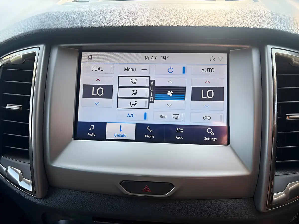 Used 2019 Ford Ranger Limited White - Interior and Exterior details 16