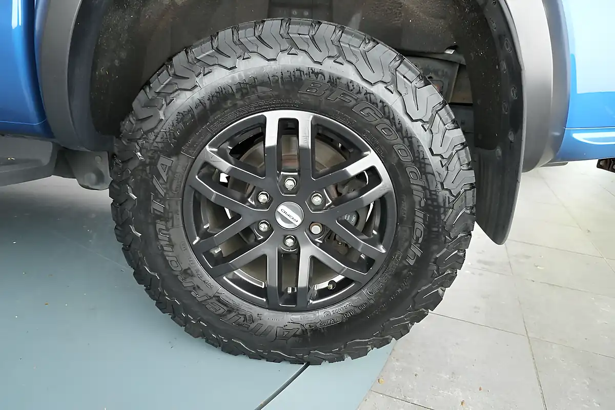 Used 2019 Ford Ranger Raptor Blue - Interior and Exterior details 14