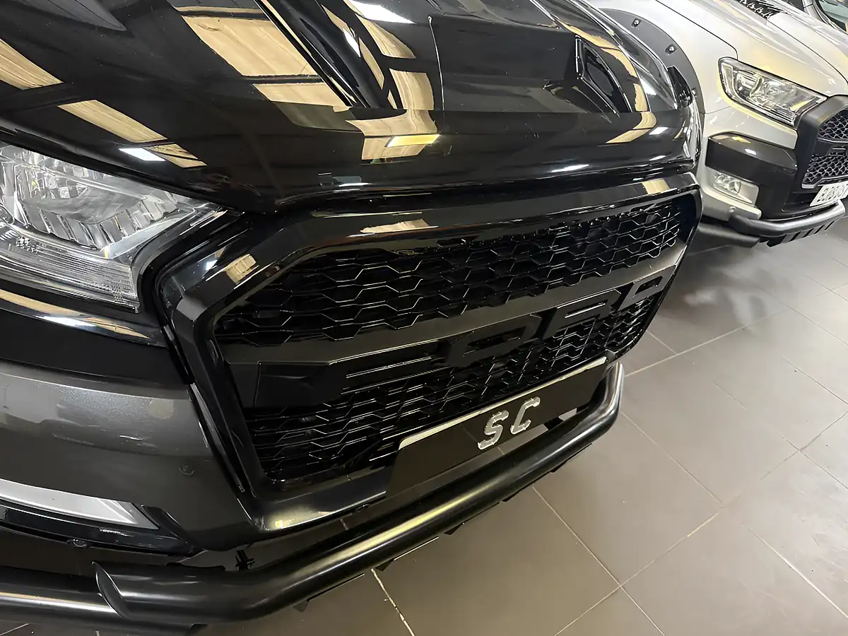 Used 2019 Ford Ranger Wildtrak 4X4 Dcb Black - Interior and Exterior details 3