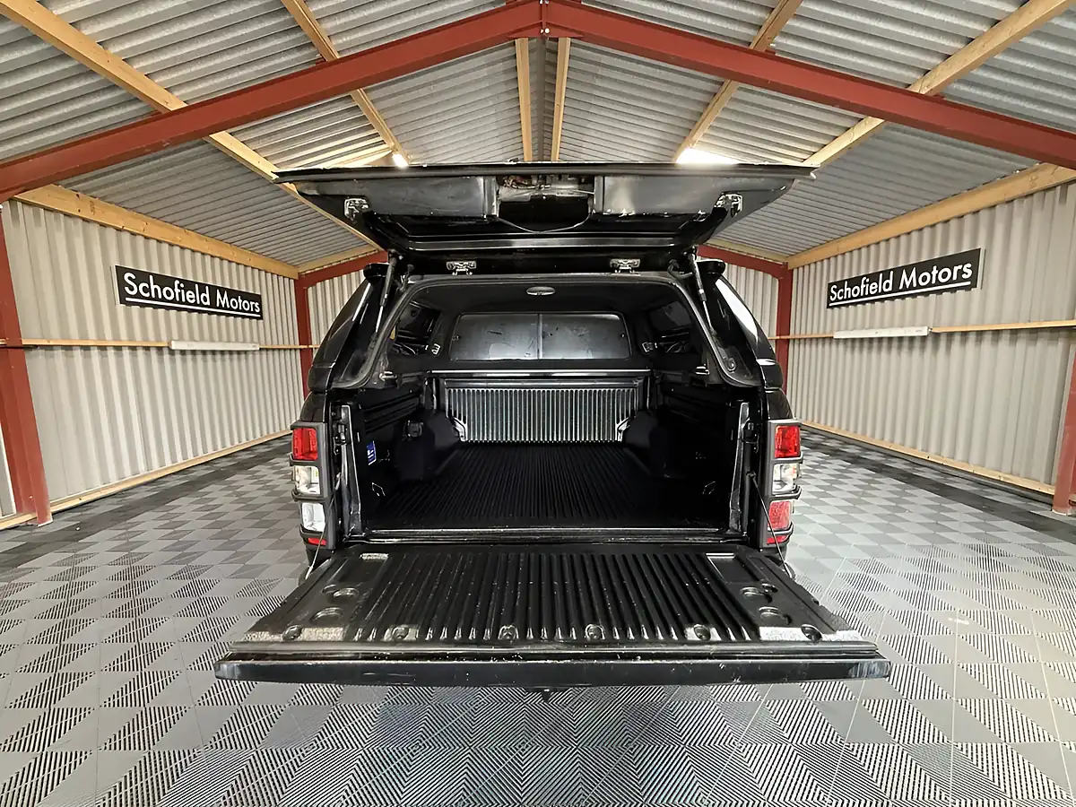 Used 2019 Ford Ranger Wildtrak Black - Interior and Exterior details 12