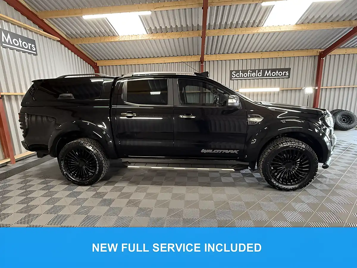Used 2019 Ford Ranger Wildtrak Black - Interior and Exterior details 5