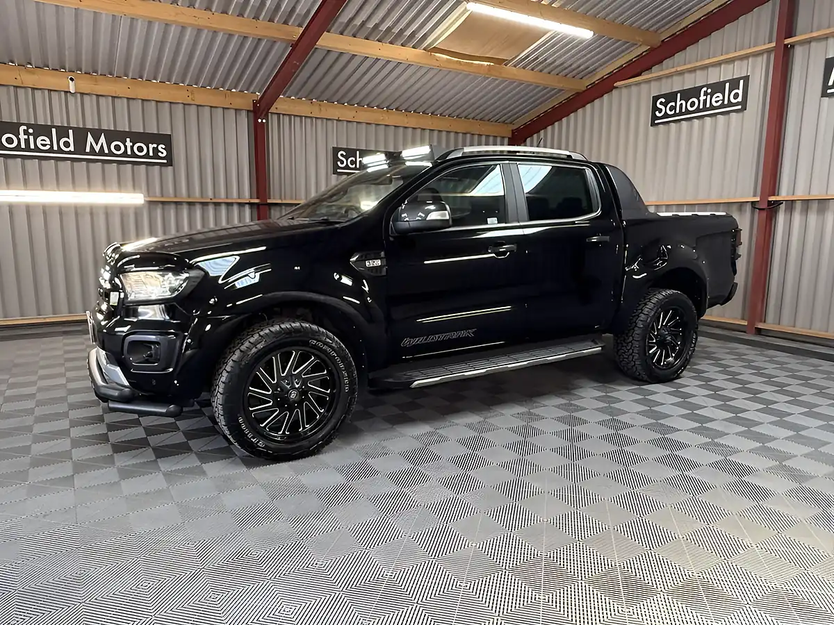 Used 2019 Ford Ranger Wildtrak Black - Interior and Exterior details 10
