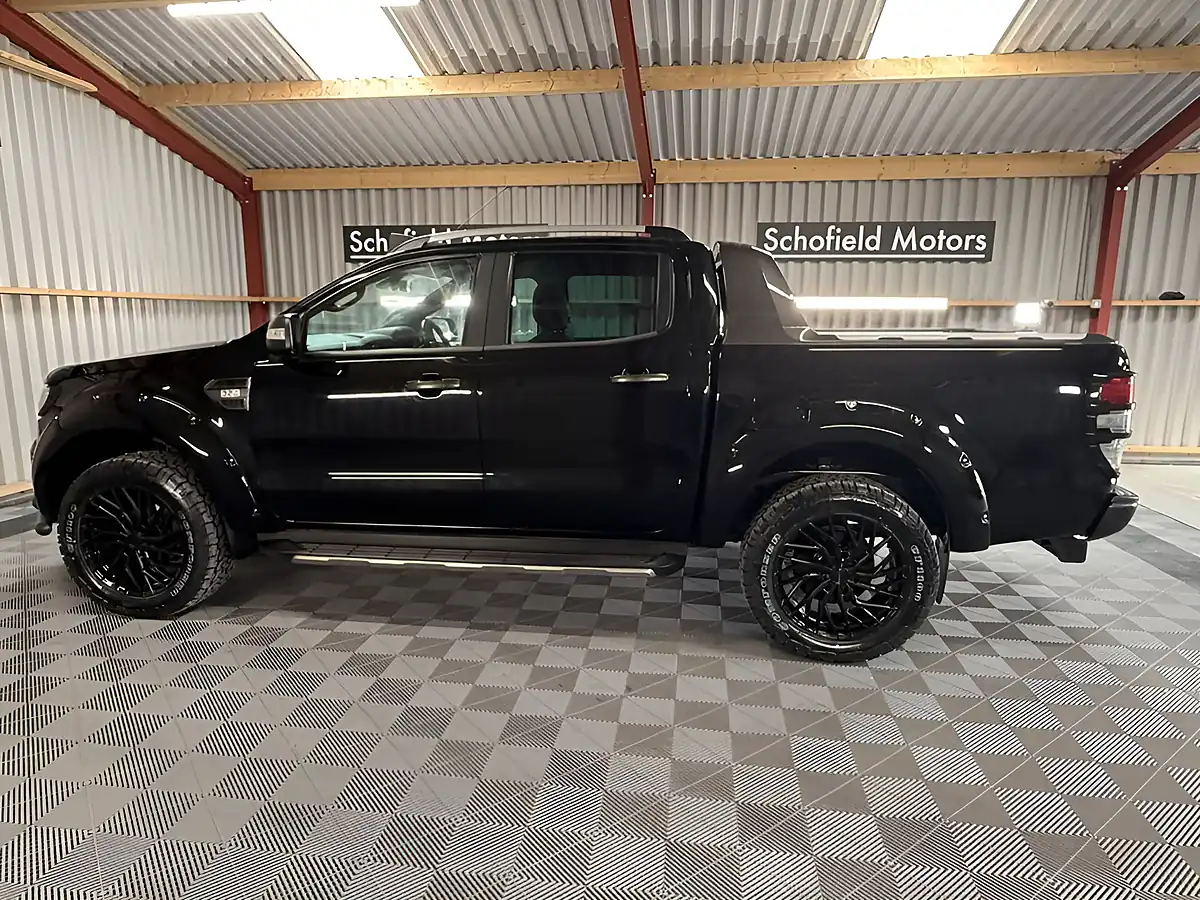 Used 2019 Ford Ranger Wildtrak Black - Interior and Exterior details 11