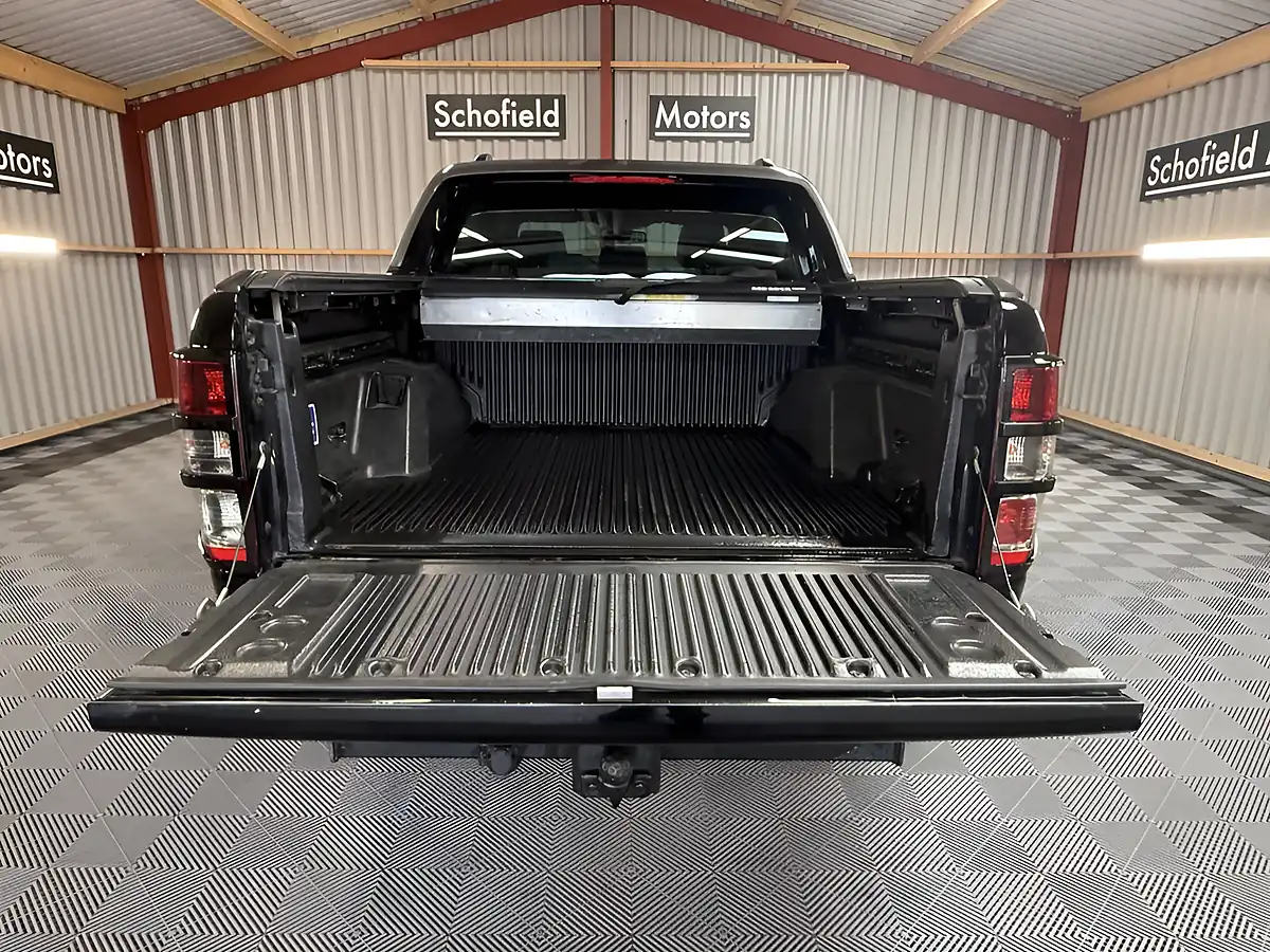 Used 2019 Ford Ranger Wildtrak Black - Interior and Exterior details 9
