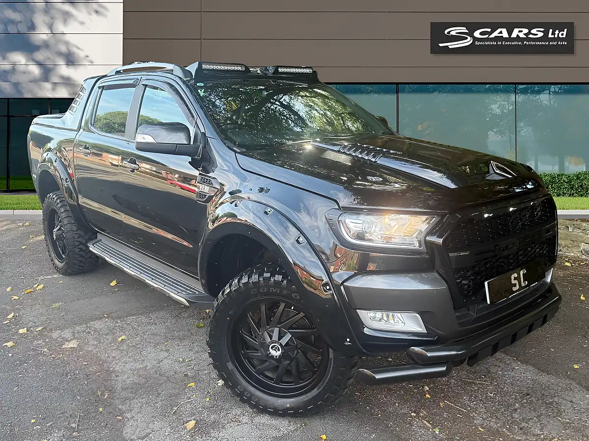 Used 2019 Ford Ranger Wildtrak Black - Interior and Exterior details 8