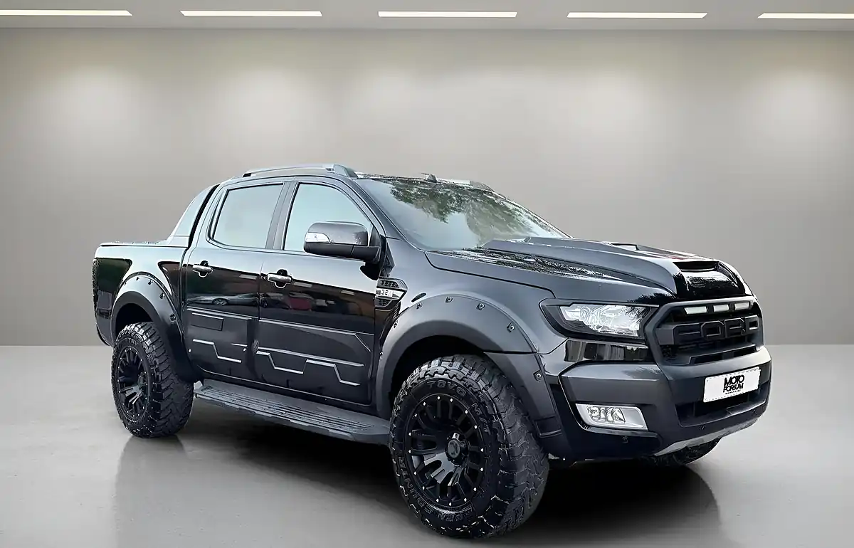 Used 2019 Ford Ranger Wildtrak Black - Interior and Exterior details 9