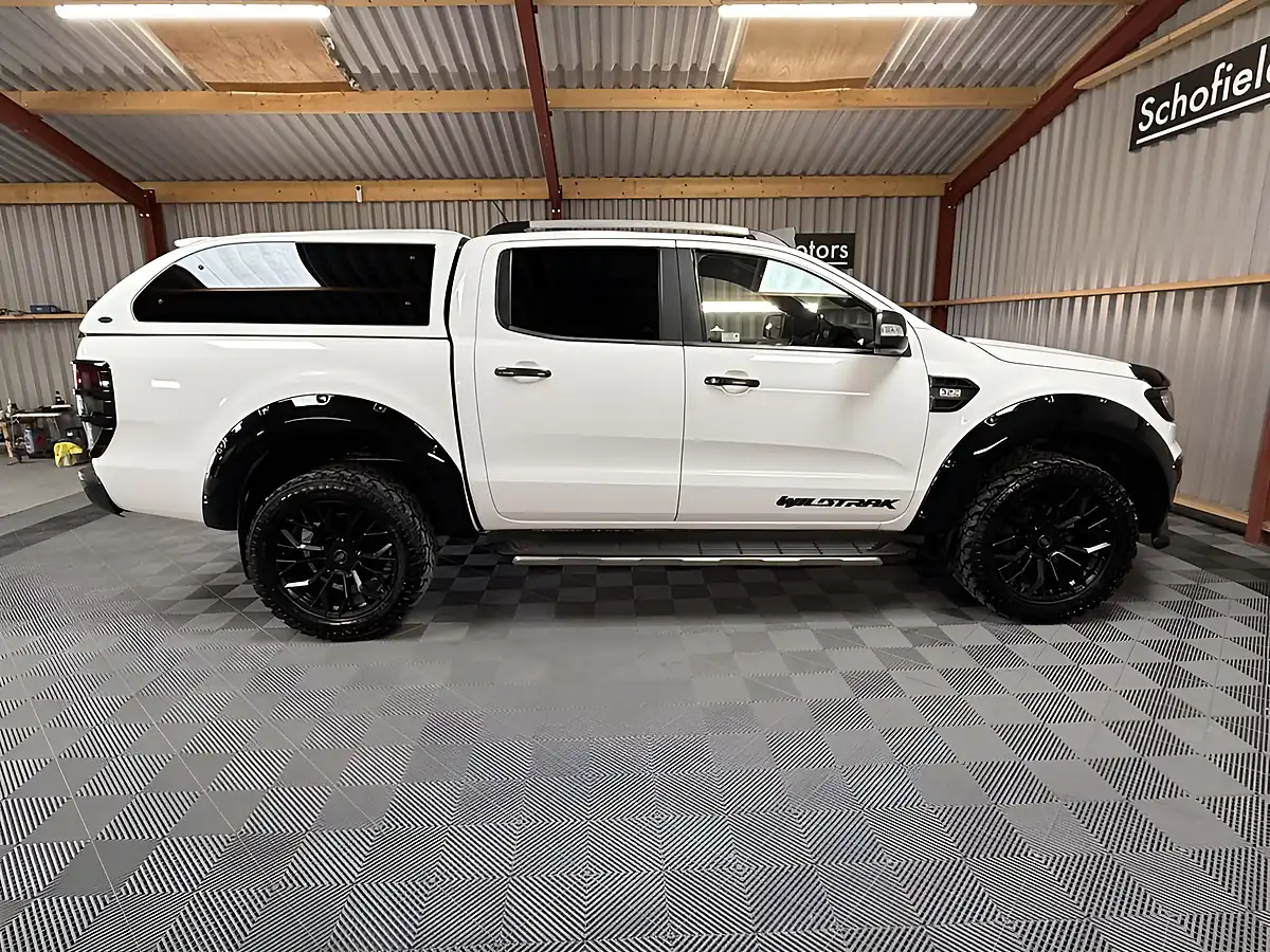 Used 2019 Ford Ranger Wildtrak Frozen White - Interior and Exterior details 10
