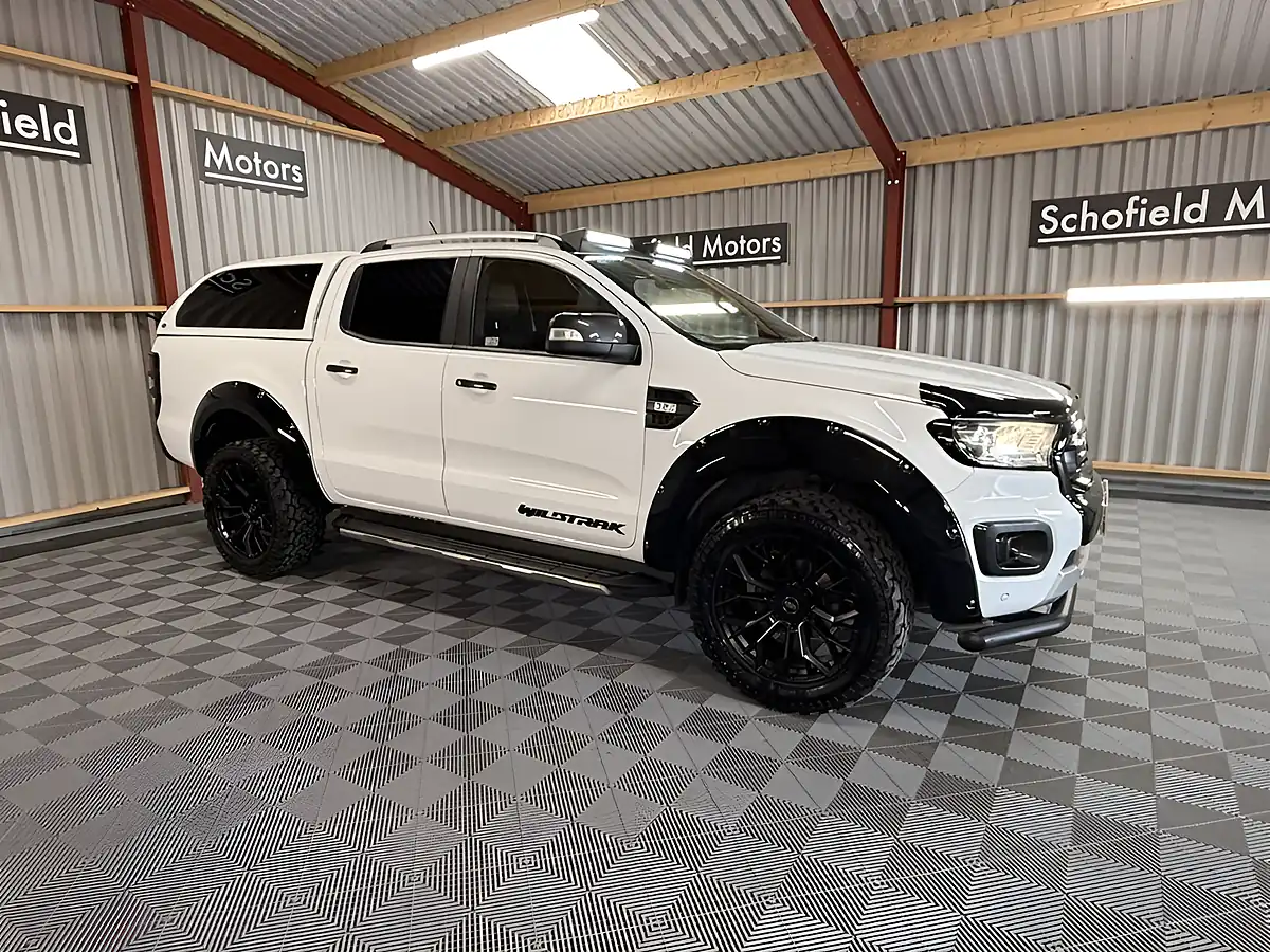 Used 2019 Ford Ranger Wildtrak Frozen White - Interior and Exterior details 13