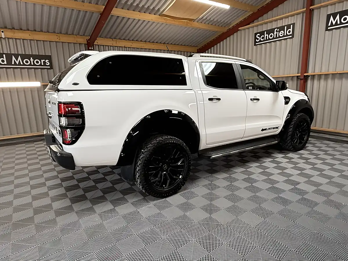 Used 2019 Ford Ranger Wildtrak Frozen White - Interior and Exterior details 19