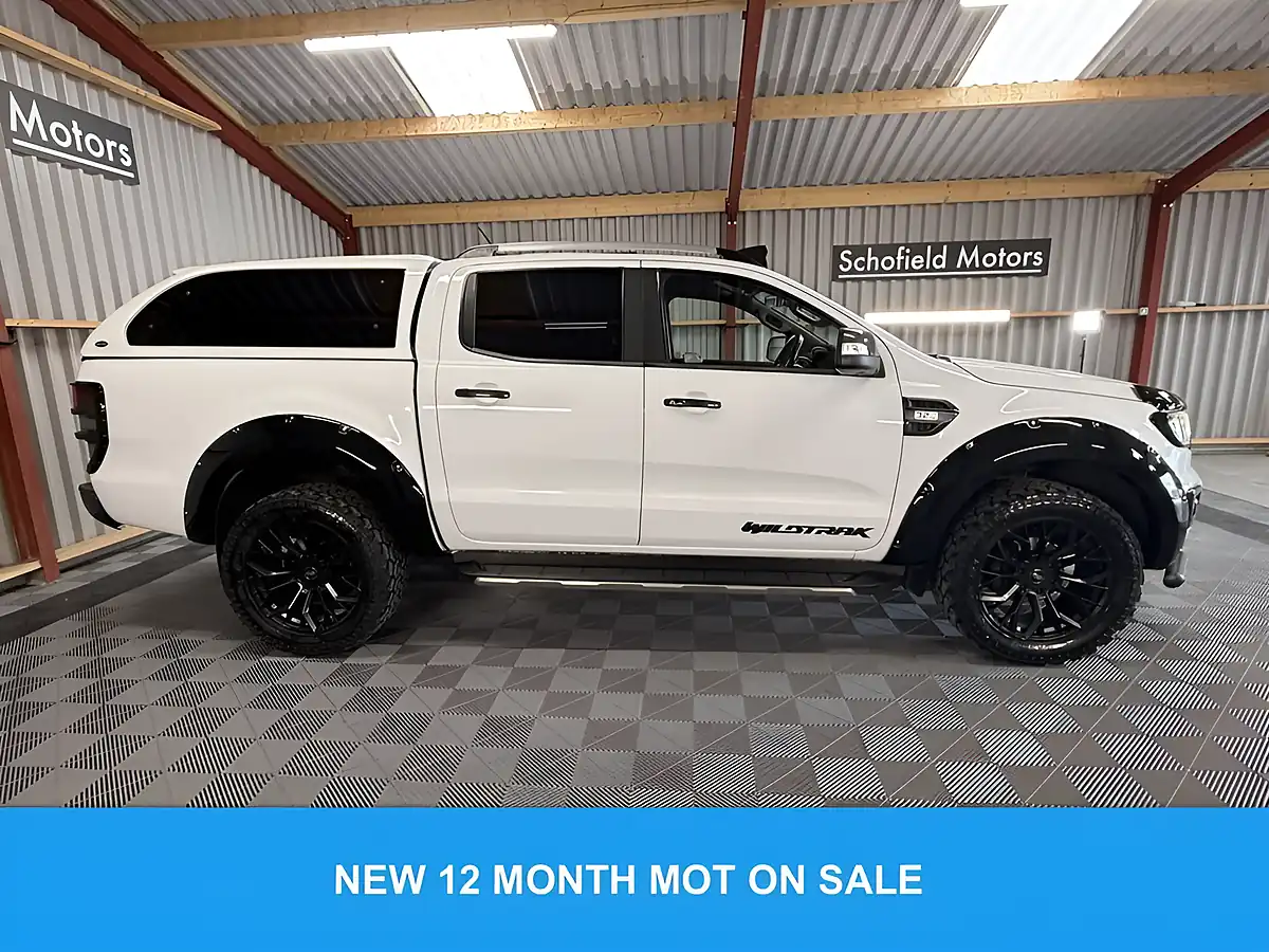 Used 2019 Ford Ranger Wildtrak Frozen White - Interior and Exterior details 4
