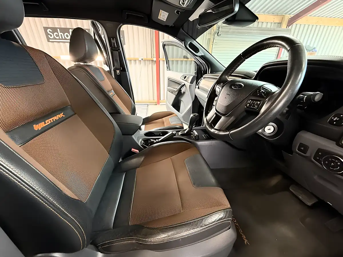 Used 2019 Ford Ranger Wildtrak Grey - Interior and Exterior details 12