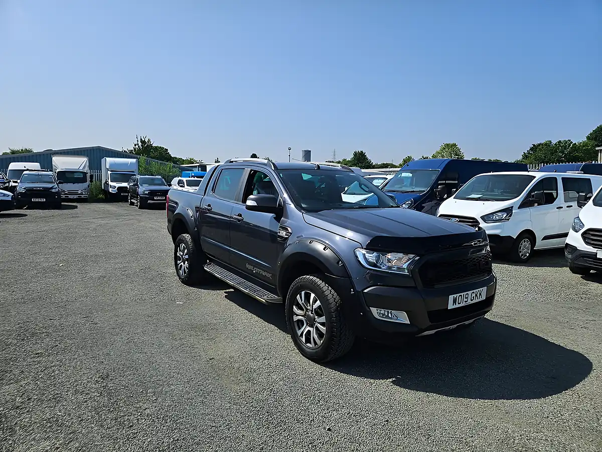 Used 2019 Ford Ranger Wildtrak Grey - Front View