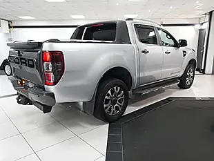 Used 2019 Ford Ranger Wildtrak Moondust Silver - Interior and Exterior details 11