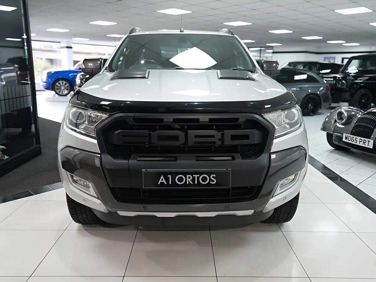 Used 2019 Ford Ranger Wildtrak Moondust Silver - Interior and Exterior details 2
