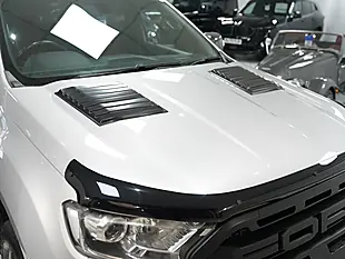 Used 2019 Ford Ranger Wildtrak Moondust Silver - Interior and Exterior details 3